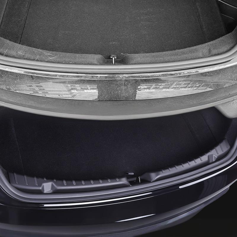 Trunk Sill Protector for Model 3 Highland