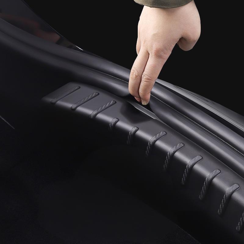 Trunk Sill Protector for Model 3 Highland