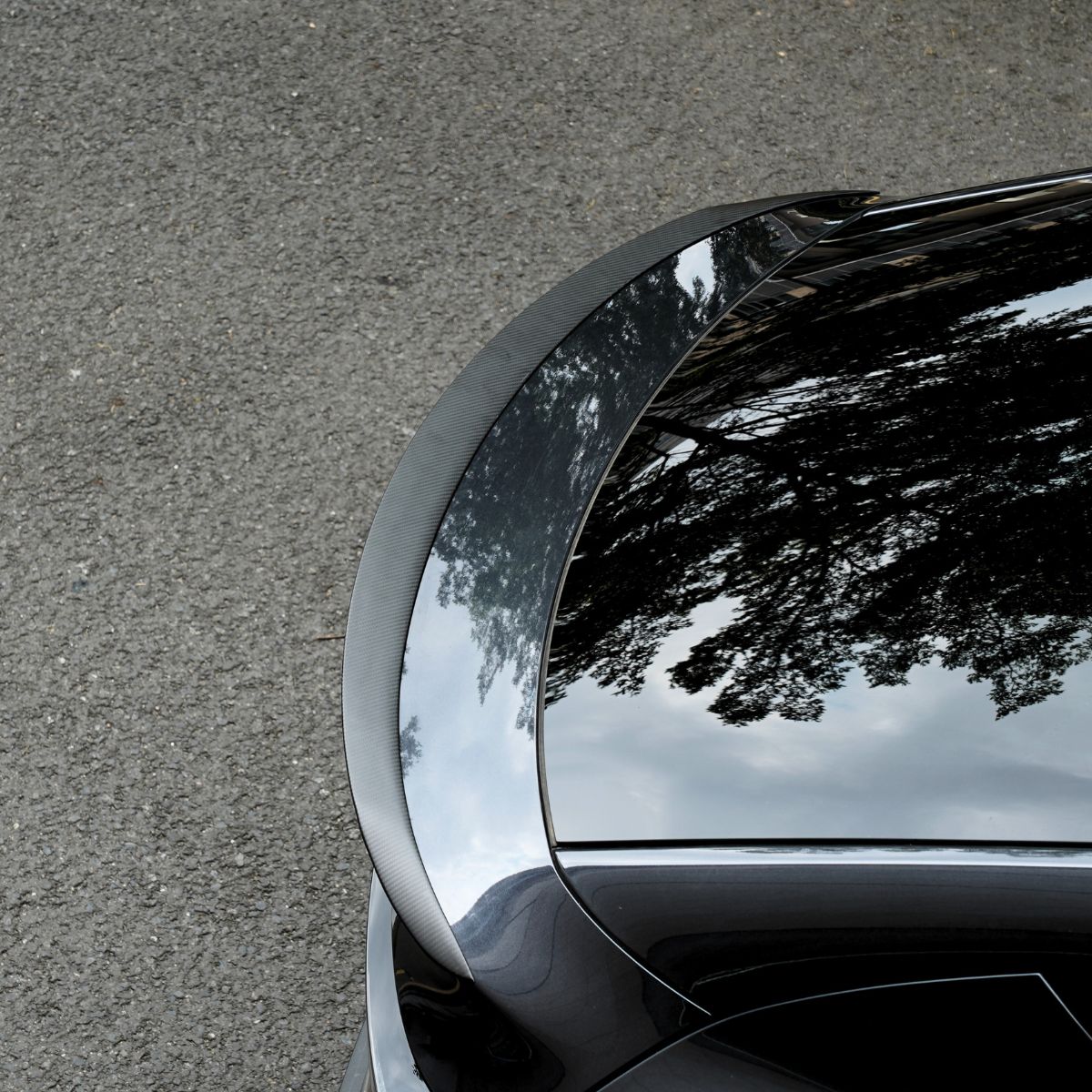 Performance Style Dry Carbon Fiber Spoiler for Model Y Juniper 2025+ | TESERY