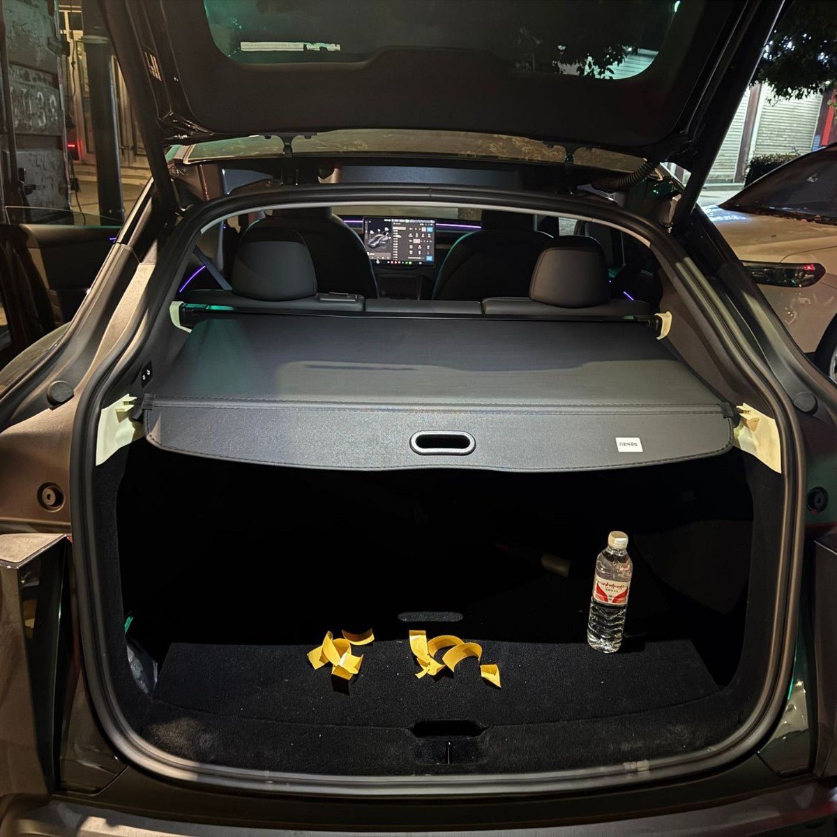 Retractable Cargo Cover for Model Y Juniper